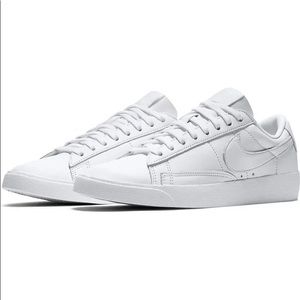 NIKE Blazer Low SE Sneaker
